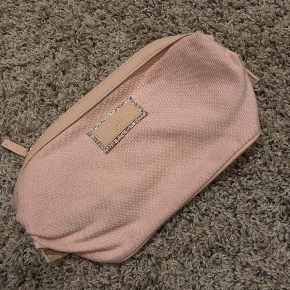 Carolina Herrera Perfume Make Up Bag | Like new